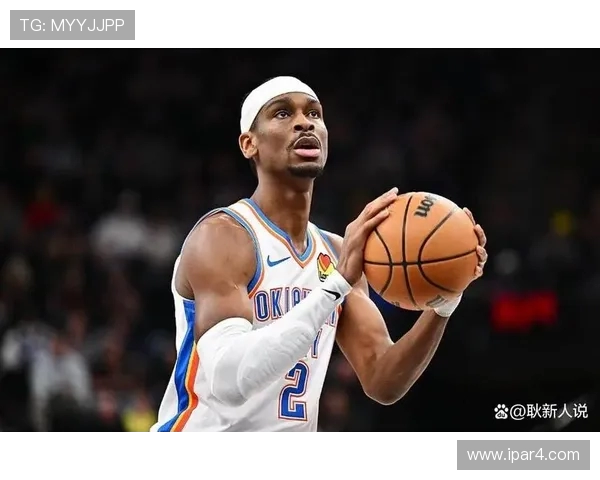 亚历山大赛季前两战火力全开运动战命中二十七球罚球三十三次展现统治力