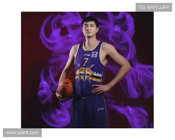 真挚祝福宁波男篮球员俞长栋迎来三十四岁生日共盼赛场再创辉煌时刻